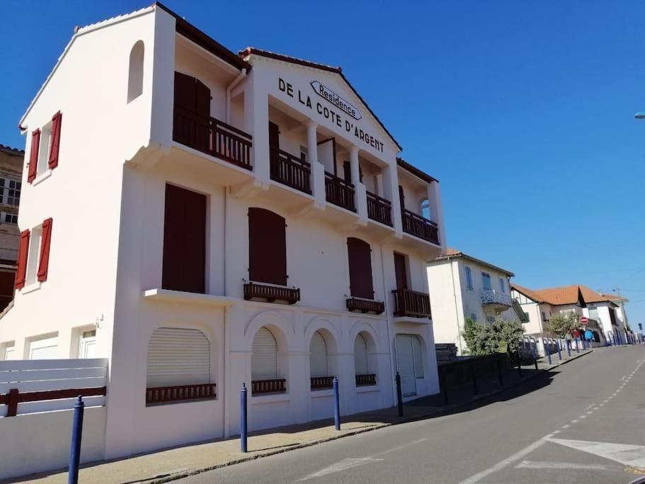 Appartement A 70M De La Plage Et L Estacade De 卡布勒通 外观 照片